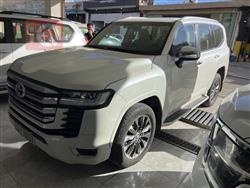 تۆیۆتا لاند کروزەر